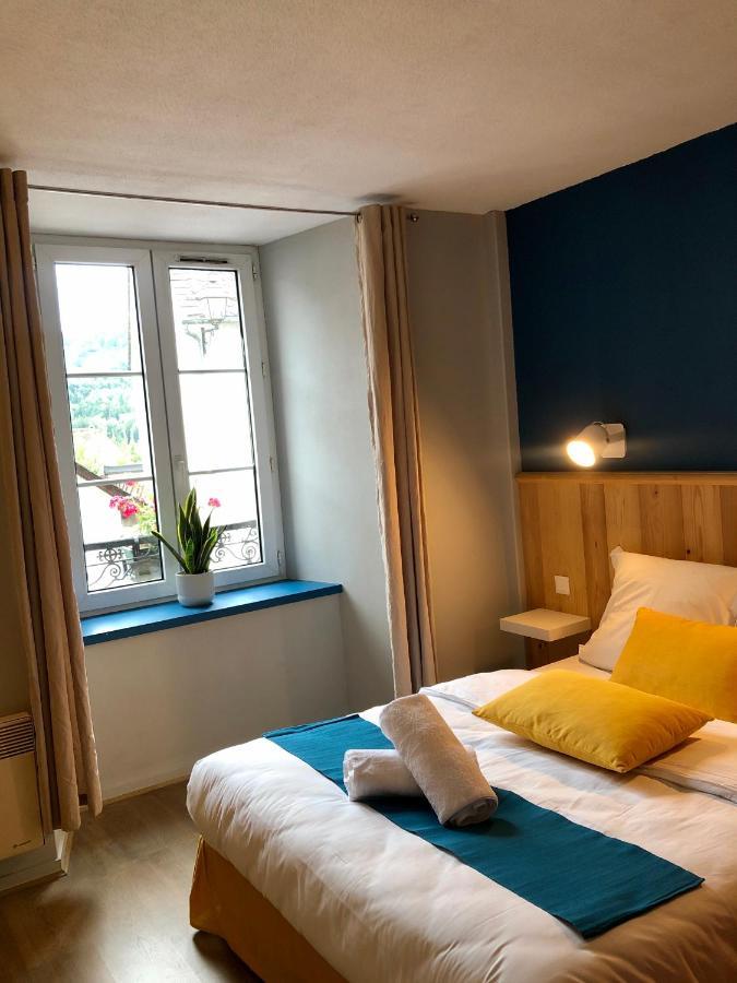 Auberge Des Trois Rivieres Condat  Buitenkant foto